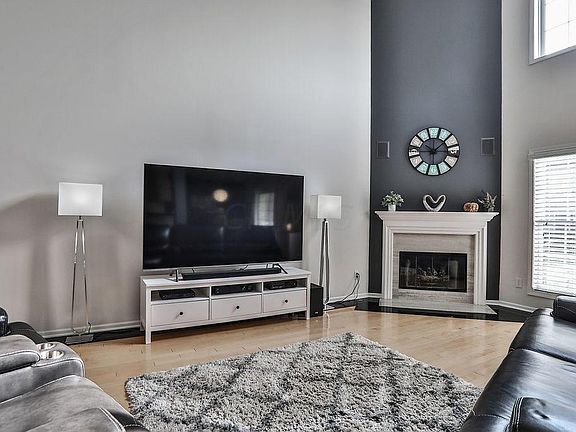 5th image of 4706 Saint Andrews Dr