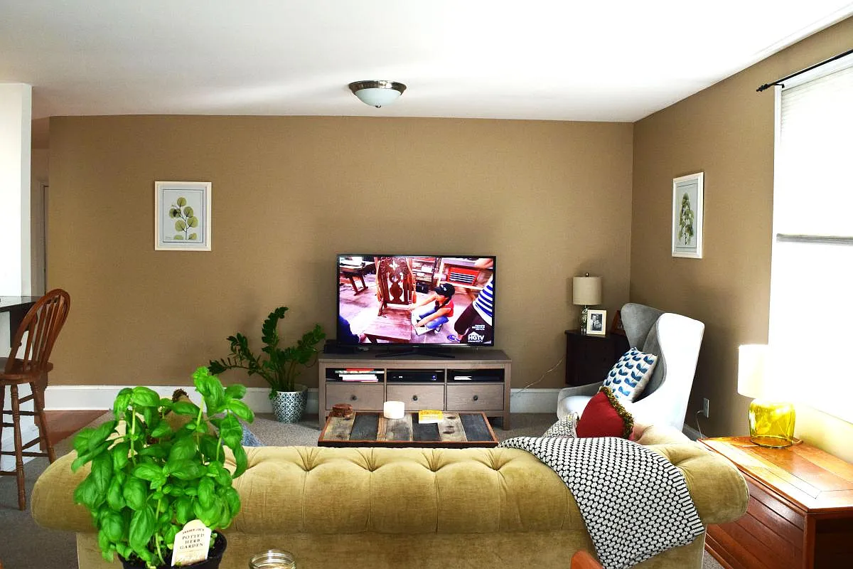1 bed, 812 sqft, $1,400 — Photo 4