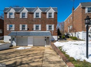 8846 Manchester St, Philadelphia, PA 19152