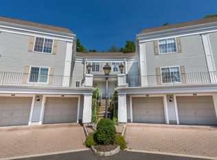 188 Riveredge Dr, Chatham, NJ 07928