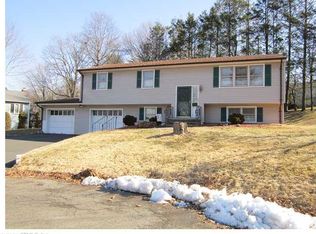100 Cass Ave, Wallingford, CT 06492