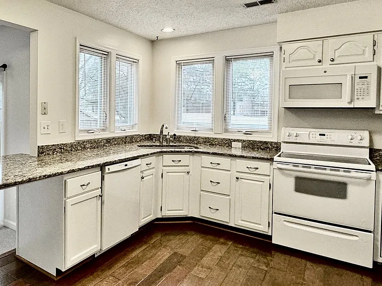 5424 Club Head Rd — Photo 15