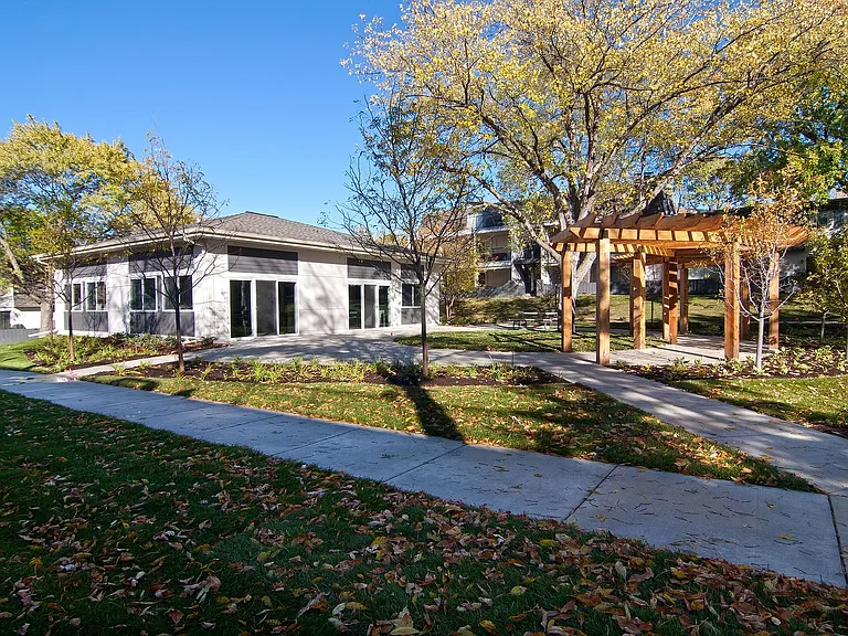 Cottages of Edina — Photo 18