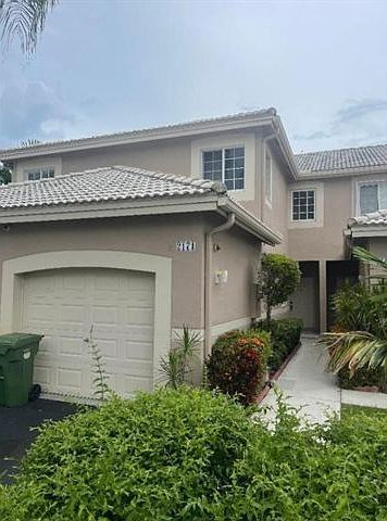 1st image of 2171 Madeira Dr #1