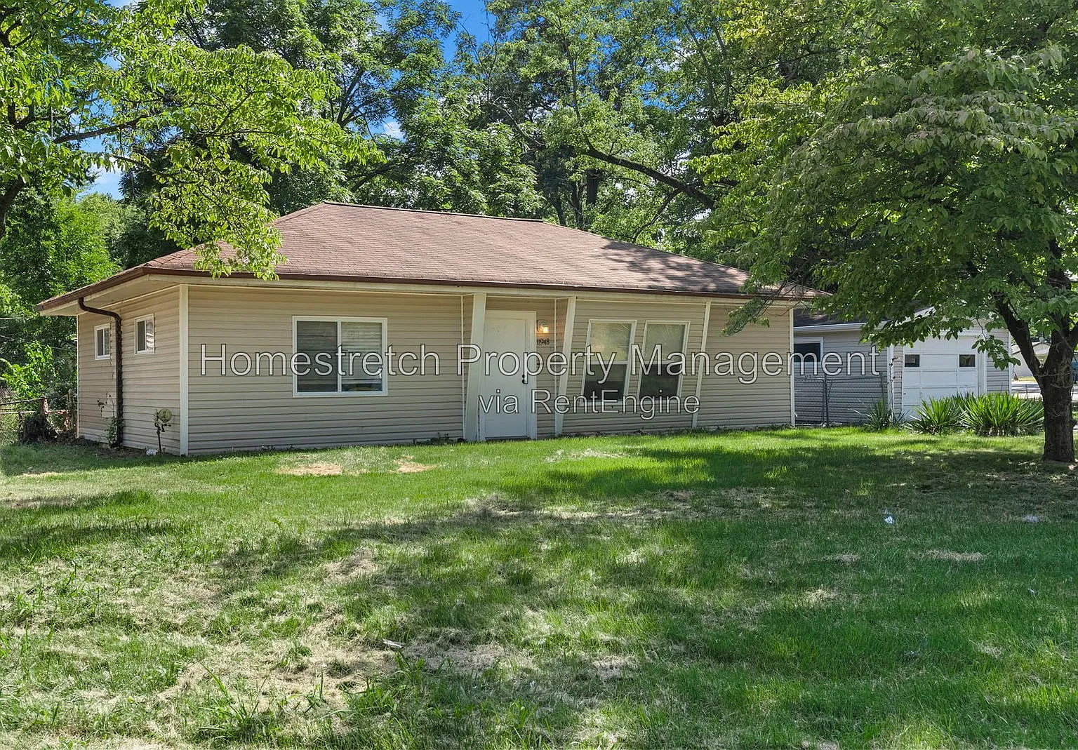 3 bed, 1.0 bath, 960 sqft, $1,495 — Photo 1