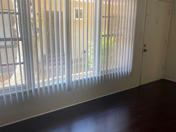 2nd image of 212 N Santa Fe Ave #1/2