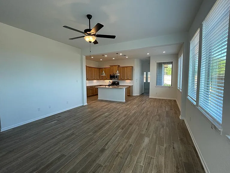 639 Silver Pear Ct — Photo 6