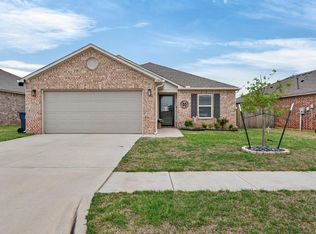 11613 NW 95th St, Yukon, OK 73099