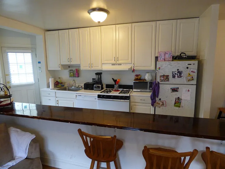 4508 Macarthur Blvd NW #3 — Photo 8