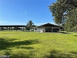 3rd image of 11301 Long Rd