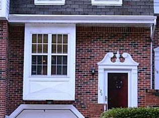 120 Spruce Ct, Pittsburgh, PA