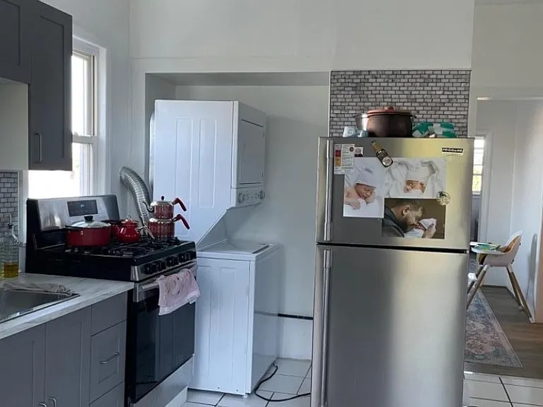 119 Buffalo Ave #3 — Photo 4