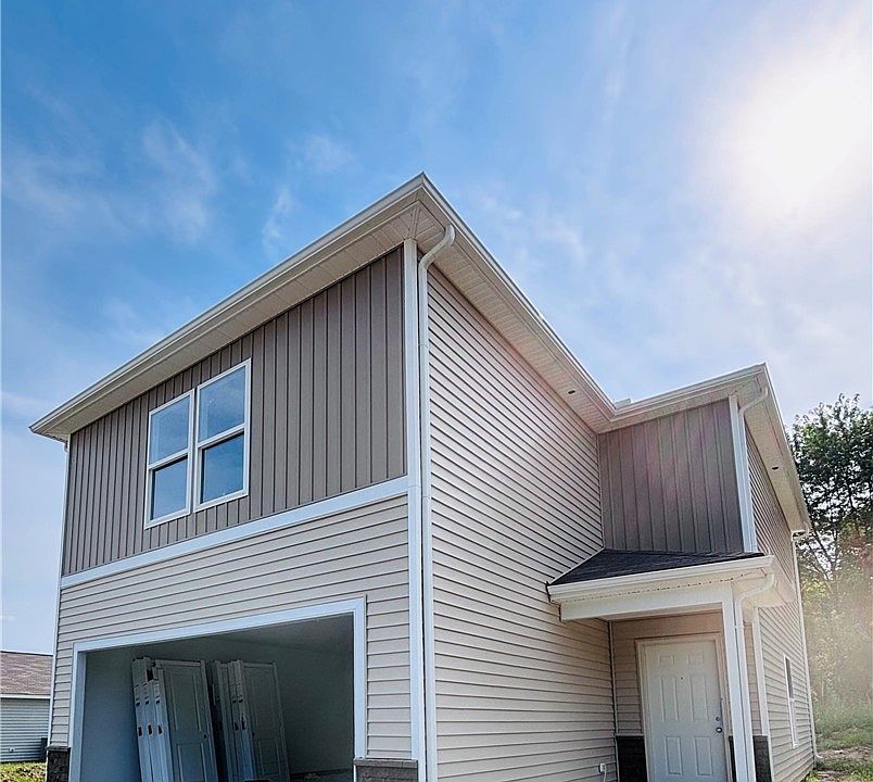 2nd image of 324 Audrey Lane