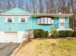 1891 Carhart Ave, Peekskill, NY 10566