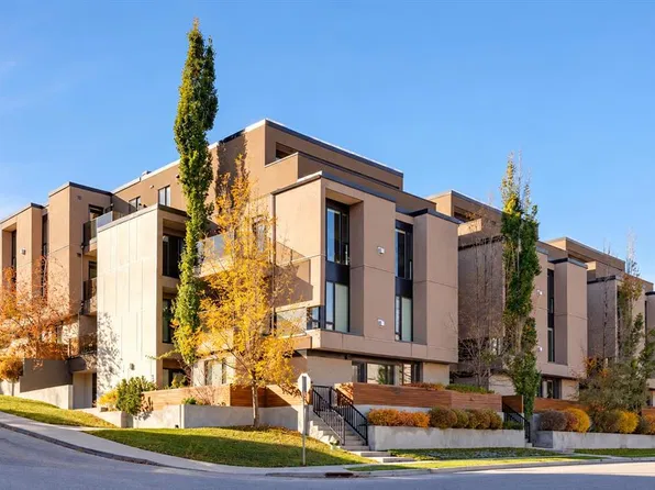 2905 E 16th St SW #102, Calgary, AB T2T 4G5