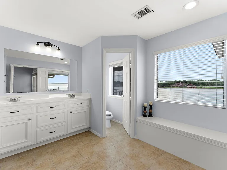 1208 Lake View Dr — Photo 39