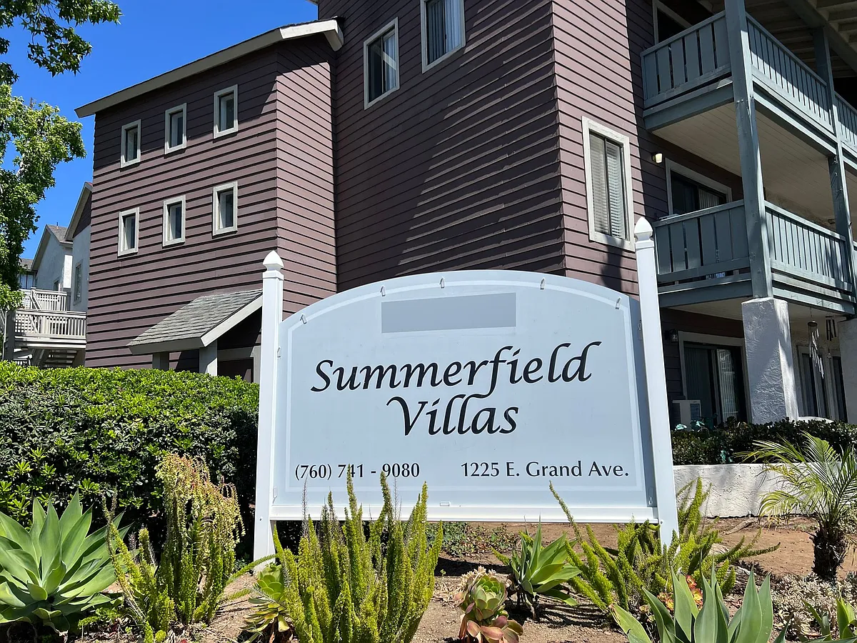 Building Photo - Summerfield Villas