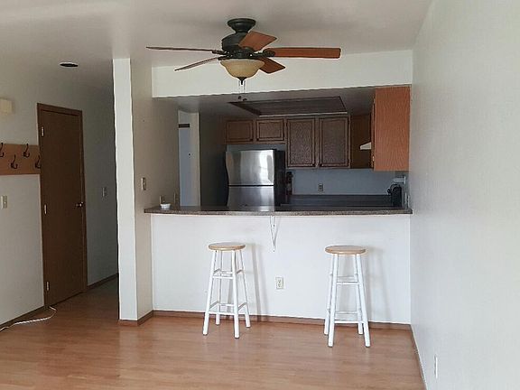 3rd image of 1310 29th Ave APT 3