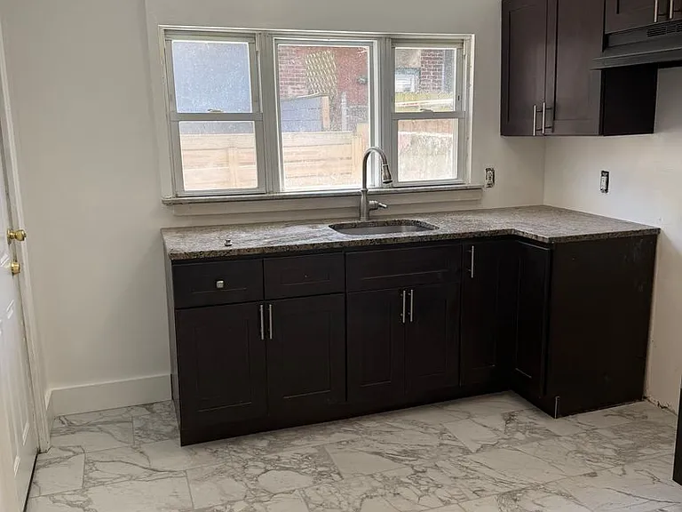 3135 Agate St — Photo 10