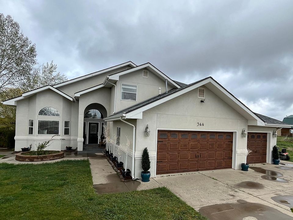 1st image of 344 Mesa Heights Dr