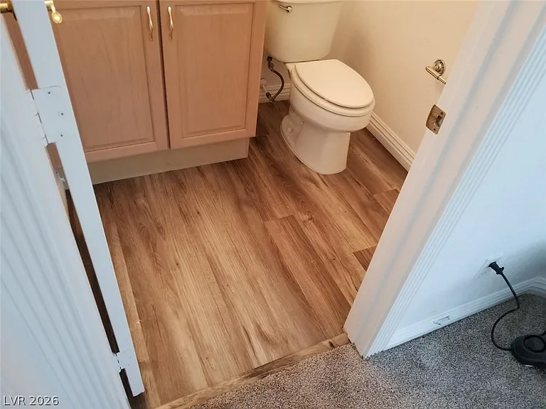 647 Florence Dr #- — Photo 15