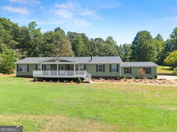 82 Bobbys Dr, Cleveland, GA 30528