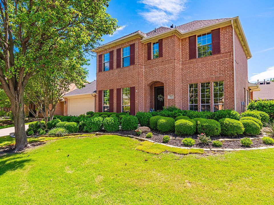 1st image of 9 Lake Circle Dr