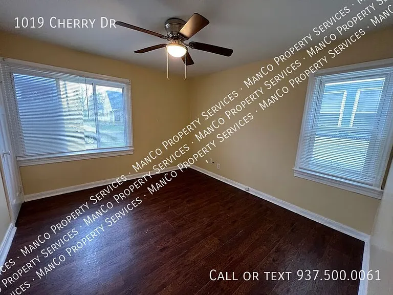 1019 Cherry Dr — Photo 5