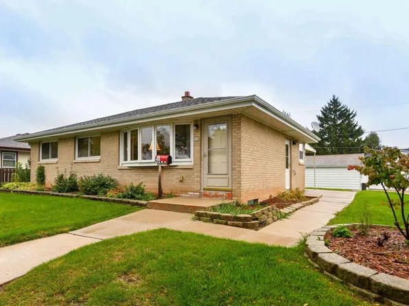 800 South 95th STREET, West Allis, WI 53214