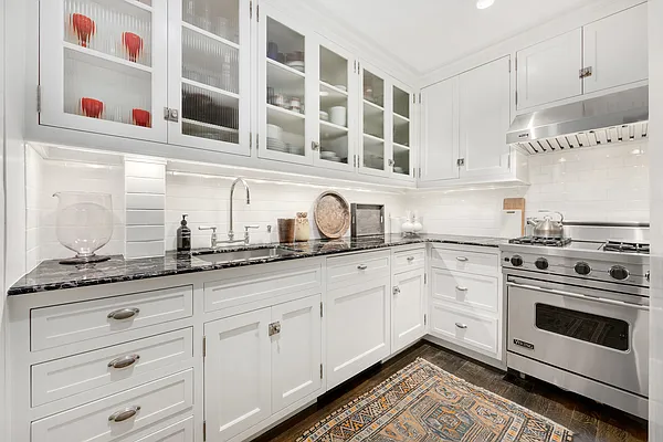 Sold by Compass | media 6