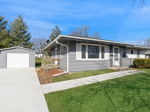 306 K St, Baxter, IA 50028