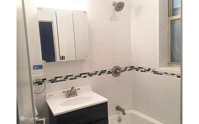 Rented by Douglas Elliman | media 21