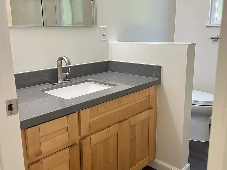 802 Spring St #A — Photo 11