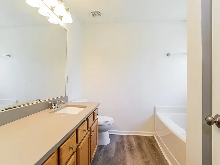 4116 Everest Dr — Photo 12