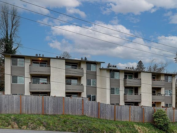 2nd image of 106 Kensington Ave S APT 104