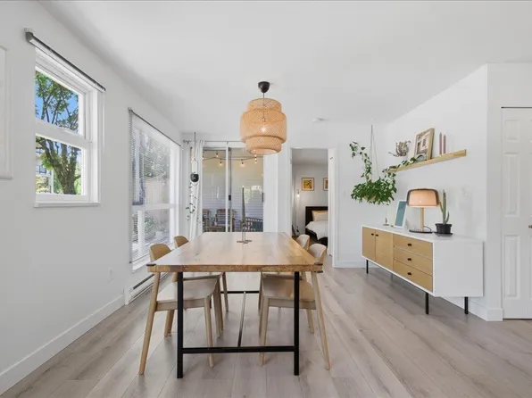 2339 Shaughnessy St #104, Pt Coquitlam, BC V3C 3E2