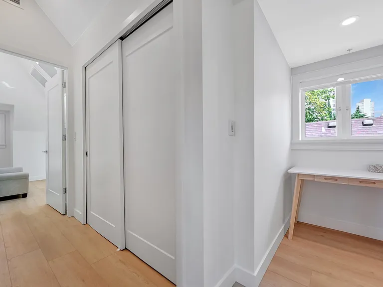 957 Nicola St #201 — Photo 17