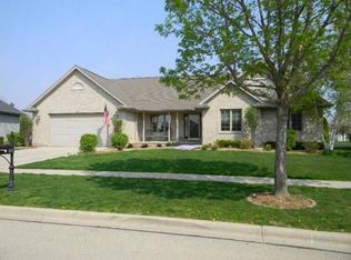 1023 Wellington Ct, Sycamore, IL 60178