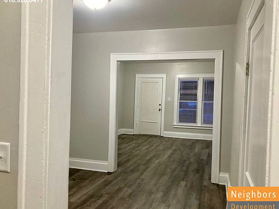 5th image of 381 W Forest Ave