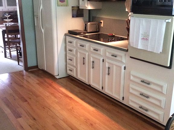 2nd image of 106 Newberry St