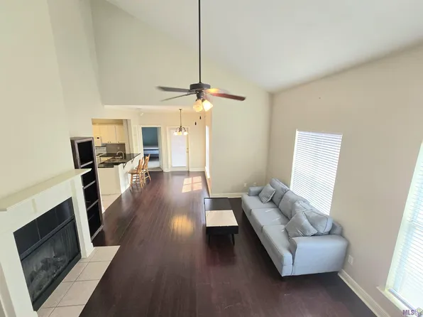 5165 Etta St #8-G, Baton Rouge, LA 70820