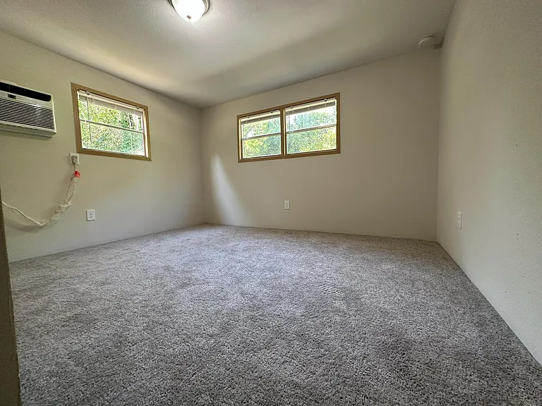 1111 N Point Lonesome Rd #1A — Photo 10
