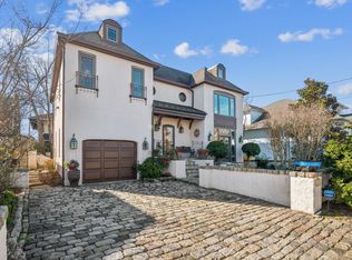 5904 Winchester Ave, Ventnor, NJ 08406