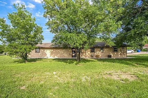 305 E Eggleston St #2 Photo 1