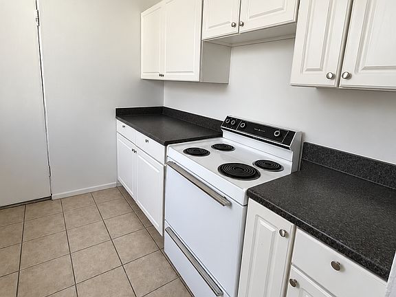 5th image of 3757 N Seminary Ave #1N