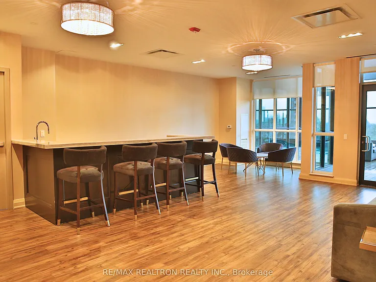 1486 Bathurst St #303 — Photo 25
