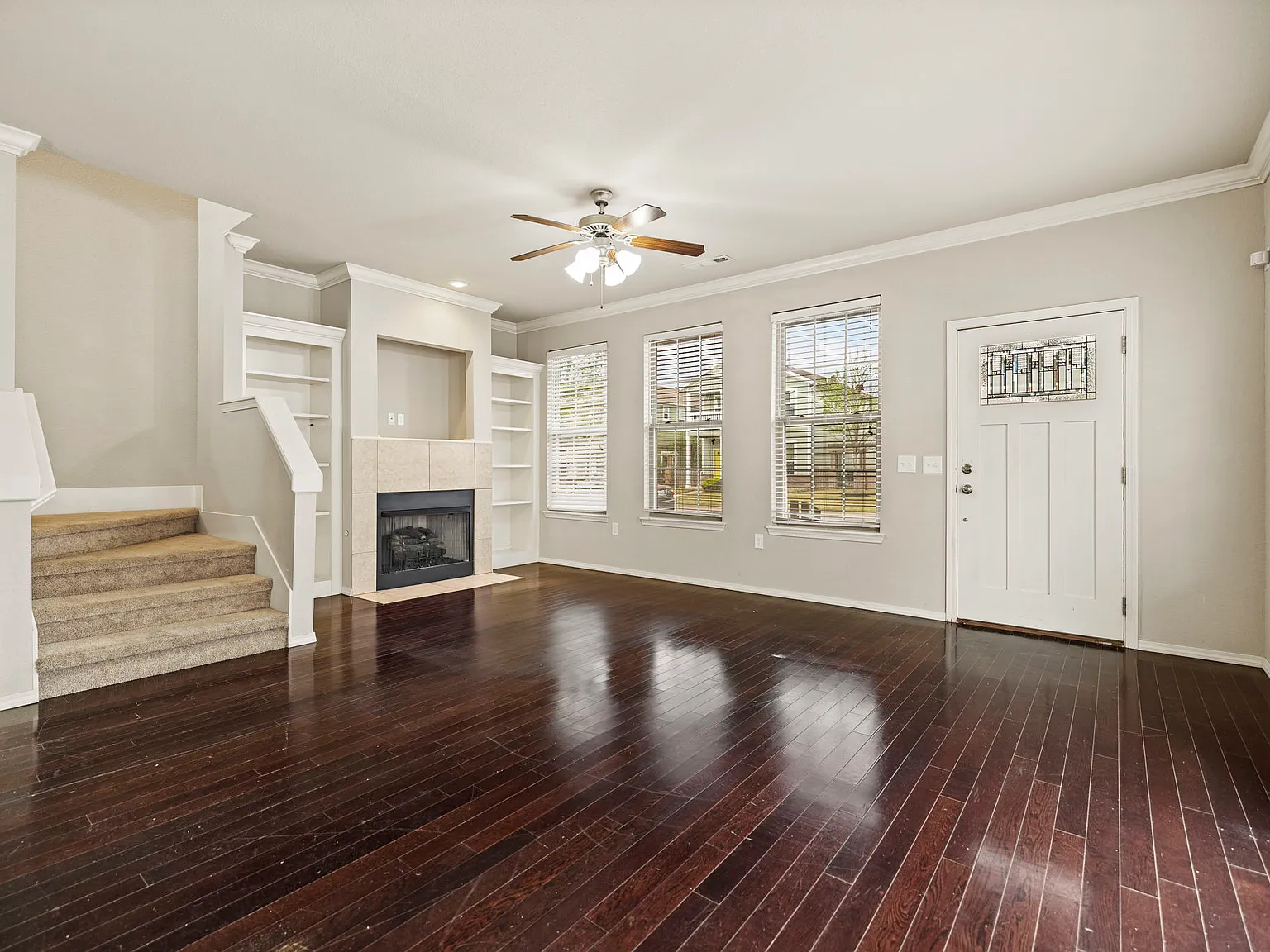 3 bed, 1722 sqft, $1,850 — Photo 3