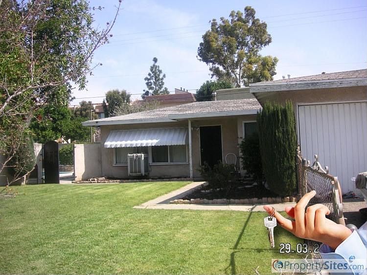 1st image of 1465 Sandia Ave