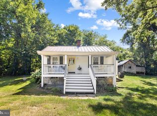 64 Rocky Ln, Front Royal, VA 22630