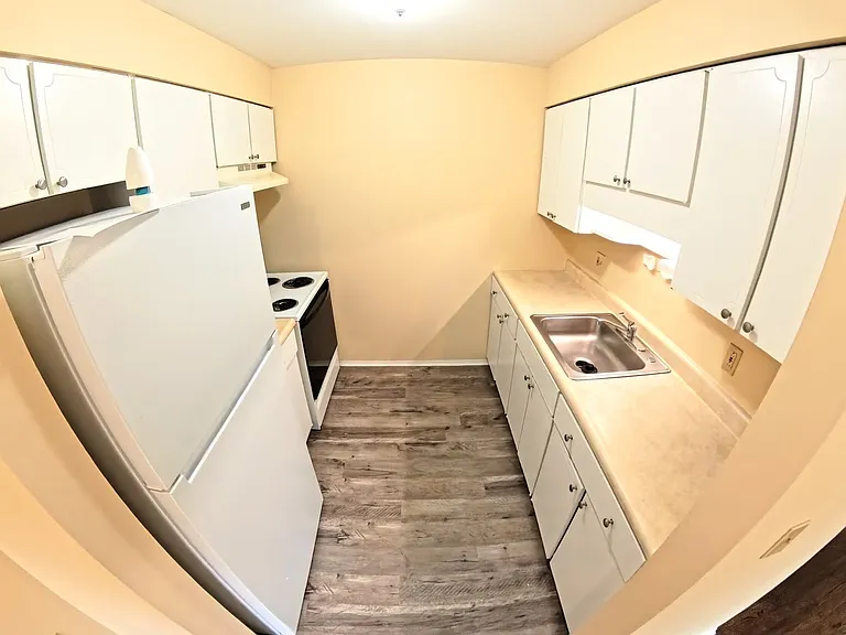 138-154 Woodhill Dr — Photo 50